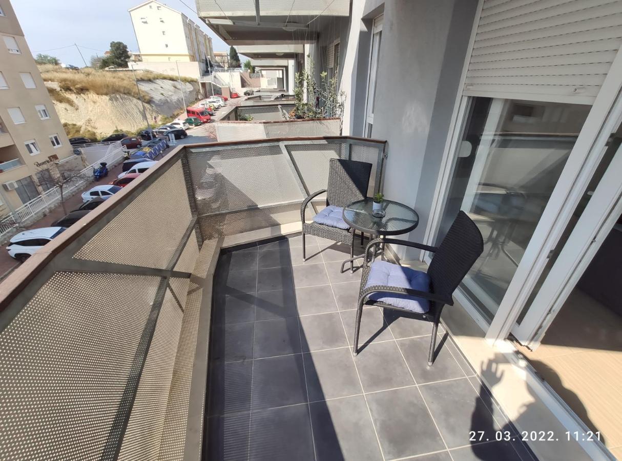 Апартаменти Apartman Antonela With Free Garage Parking Спліт Екстер'єр фото