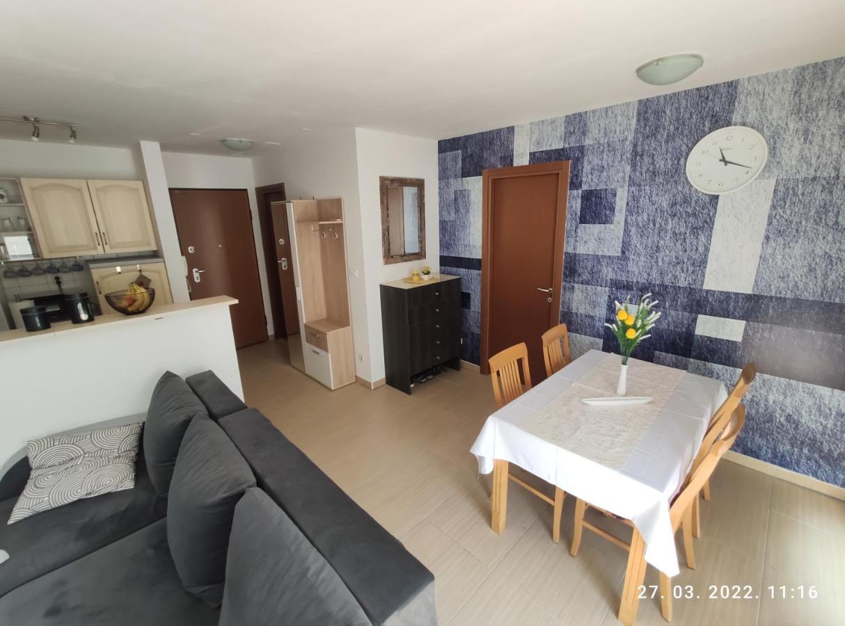 Апартаменти Apartman Antonela With Free Garage Parking Спліт Екстер'єр фото