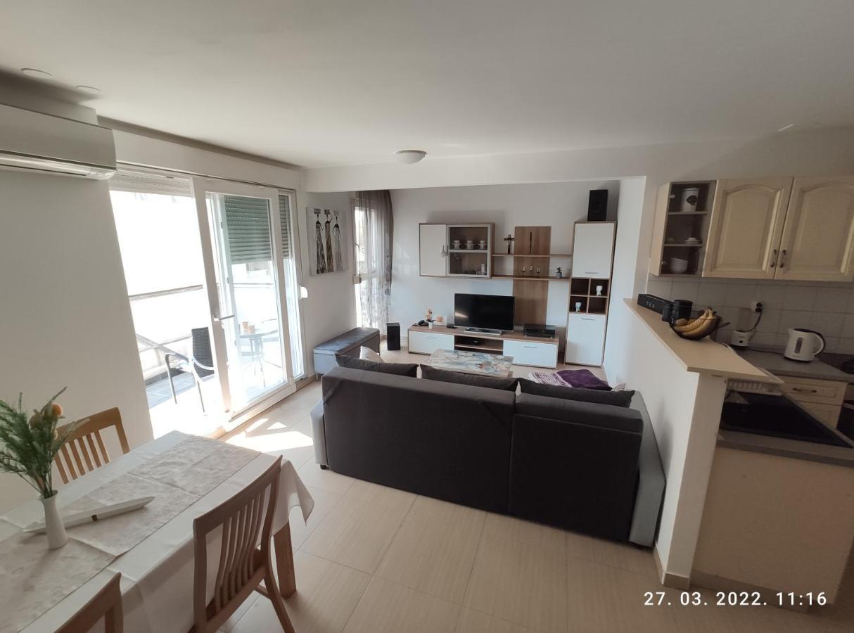 Апартаменти Apartman Antonela With Free Garage Parking Спліт Екстер'єр фото