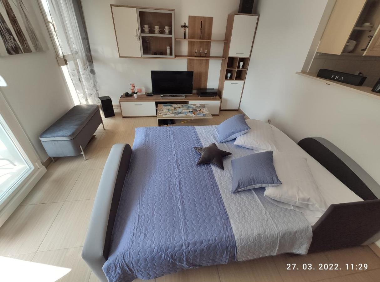 Апартаменти Apartman Antonela With Free Garage Parking Спліт Екстер'єр фото
